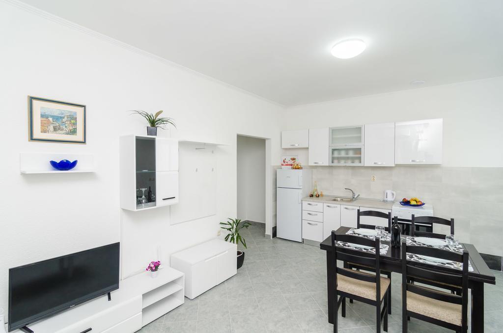 Apartments Grga دوبروفينك الغرفة الصورة