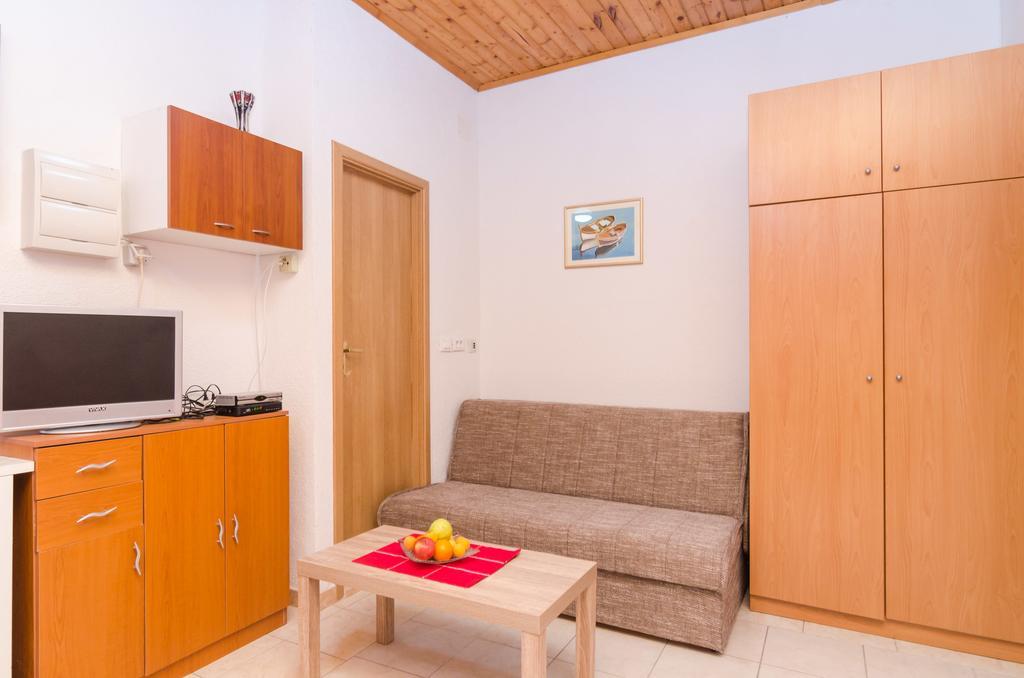 Apartments Grga دوبروفينك الغرفة الصورة
