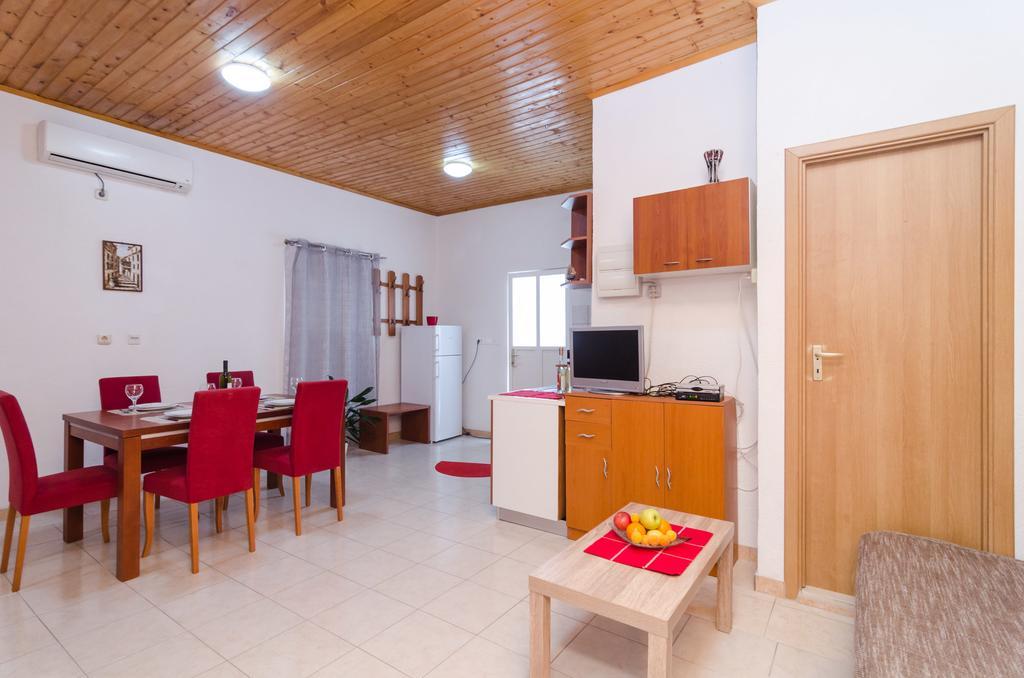 Apartments Grga دوبروفينك الغرفة الصورة
